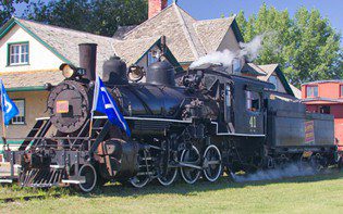 AP 41 Steam Locomotive