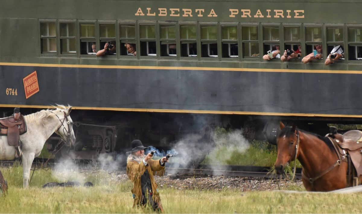 Live entertainment on the Alberta Prairie Railway