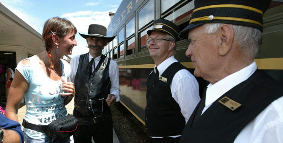 Conductor Walter Kittler and companyttler.